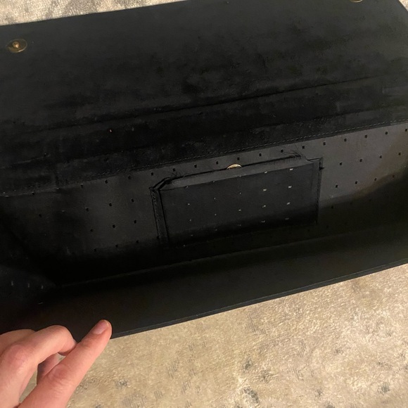 Tu-Khan Vintage Black microsuede clutch - Picture 5 of 6
